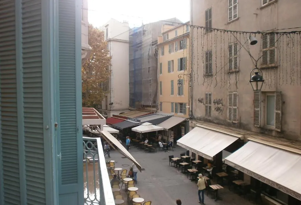 Little Palace-1