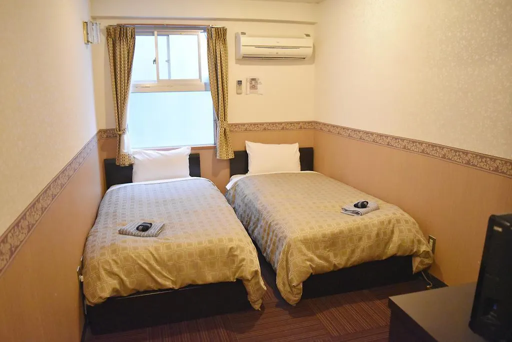 Oak Hotel-1