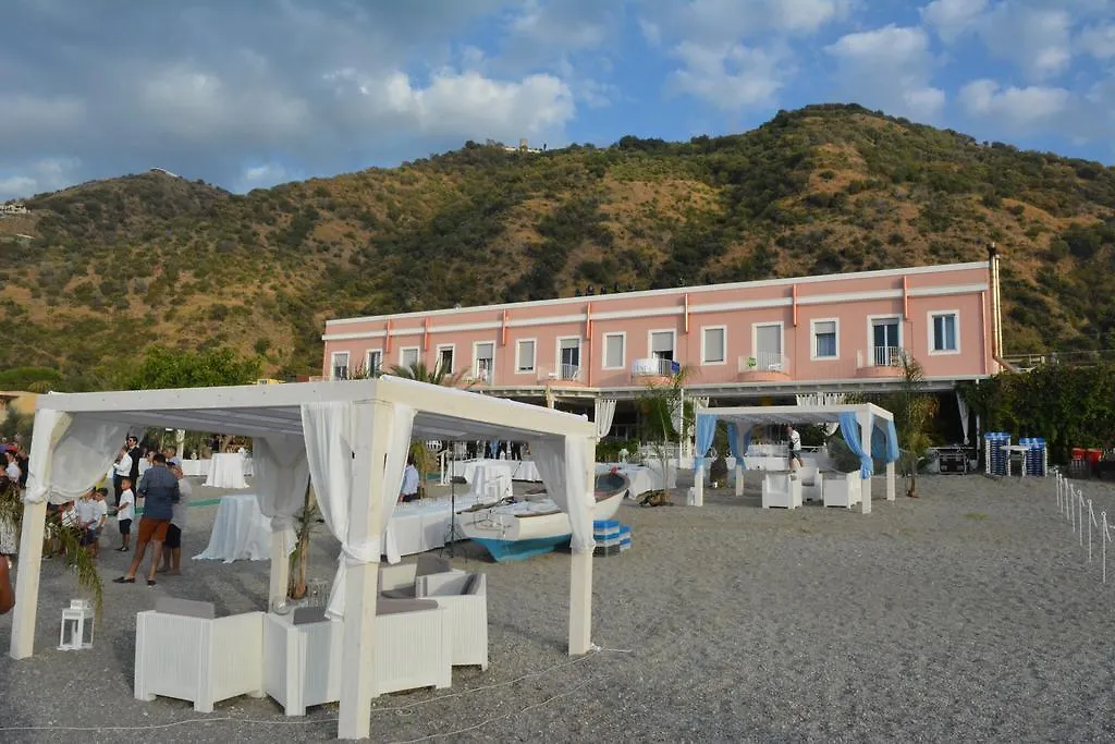 Hotel Ristorante La Scogliera - NUOVA GESTIONE-1
