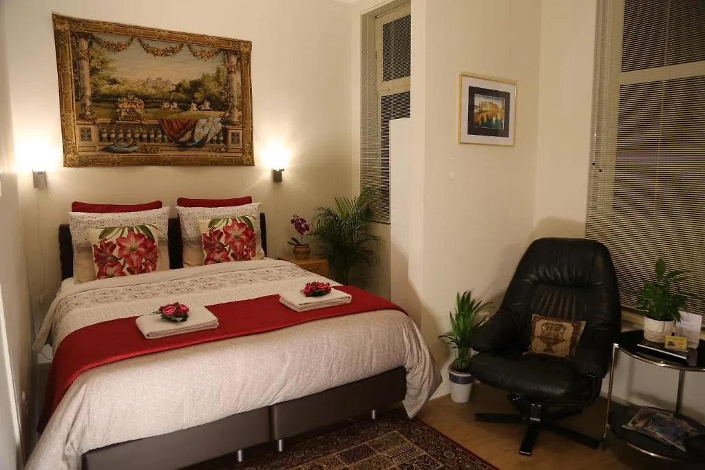 Antonius Bed And Breakfast-1
