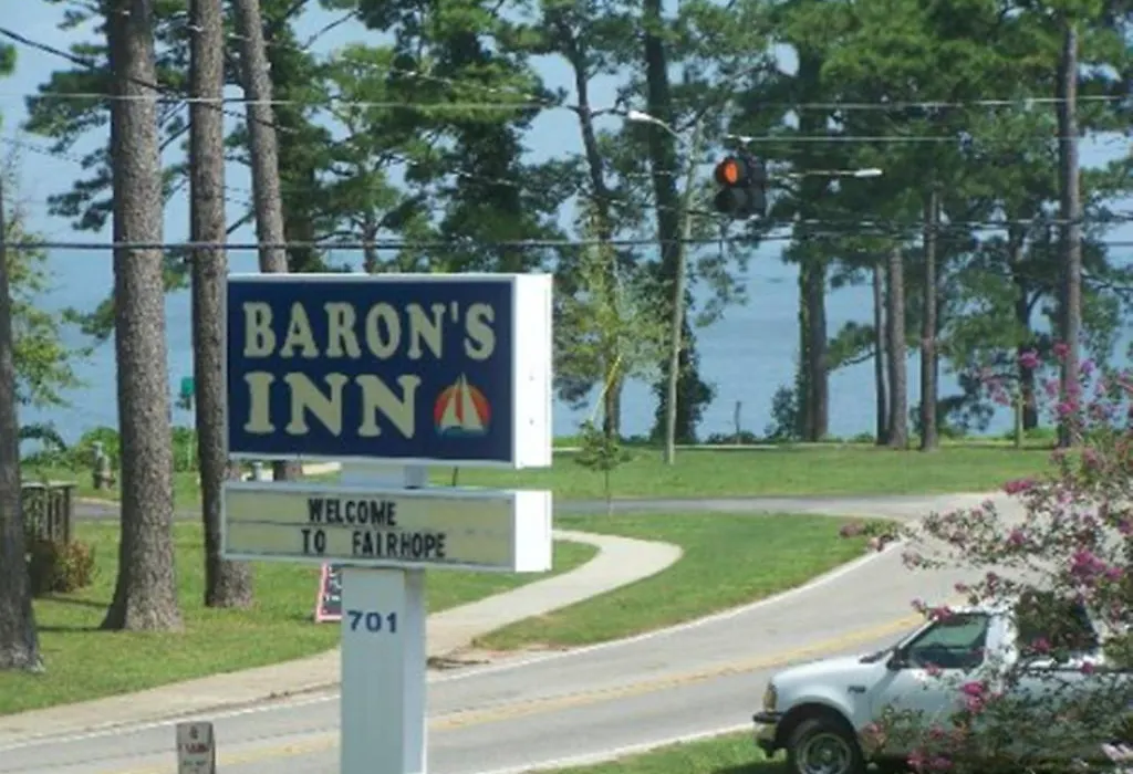 Magnolia Beach Inn - Fairhope-1