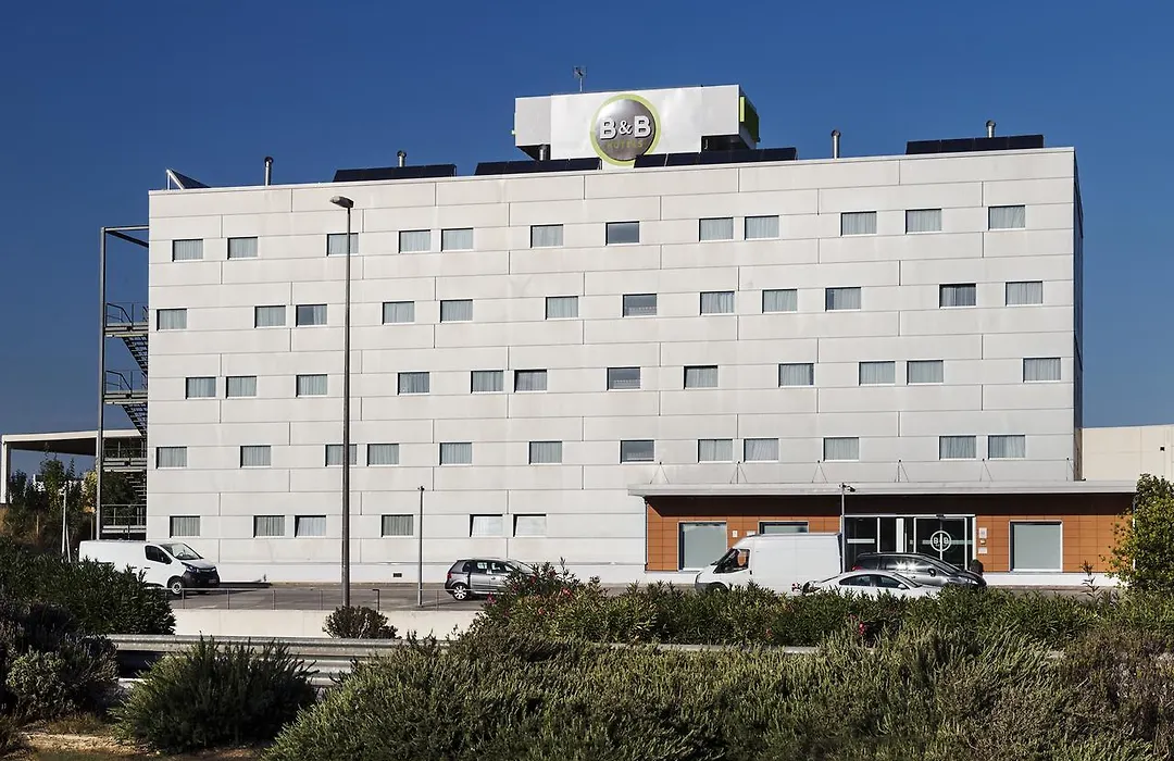 B&B Hotel Valencia Aeropuerto-1