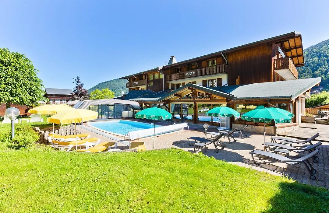 Logis Hotel Les Bruyères-1