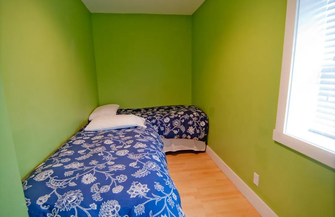 Blue Door Cottages-1