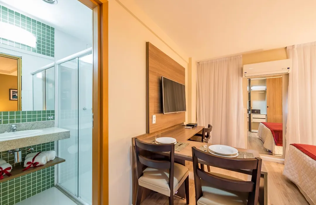 Logic Hotel Duque De Caxias-1