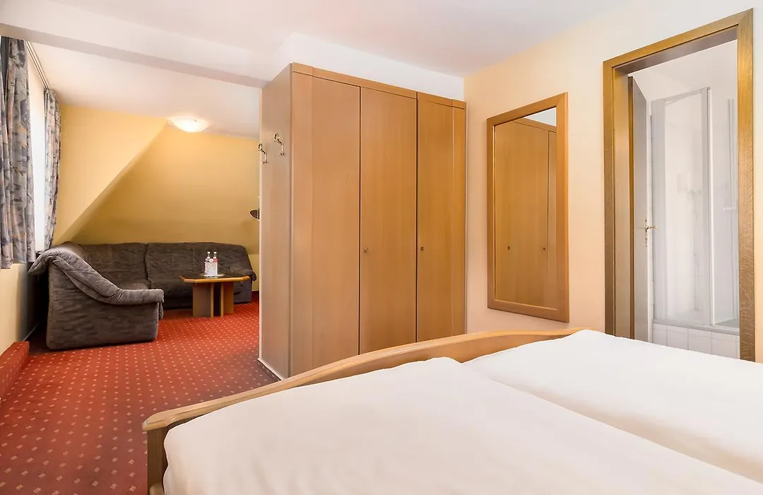 Hotel Hochland-1
