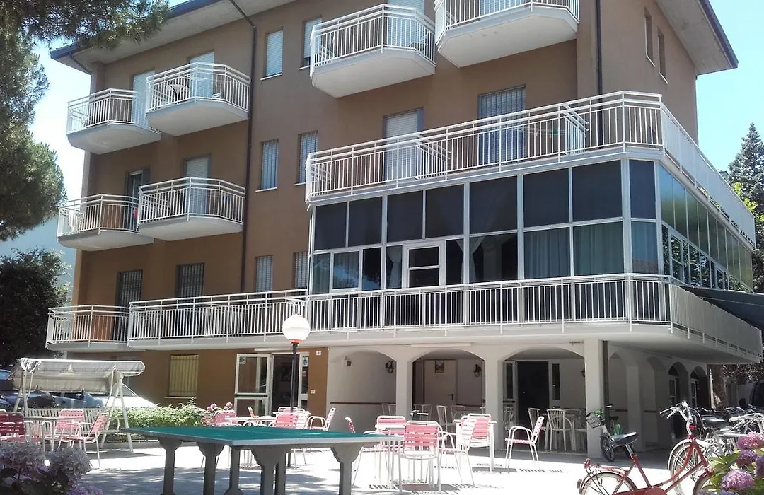 Hotel Toschi-1