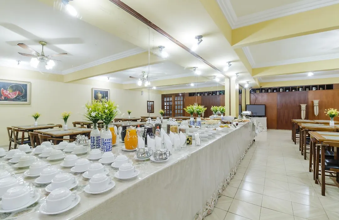 Hotel Acacia-1