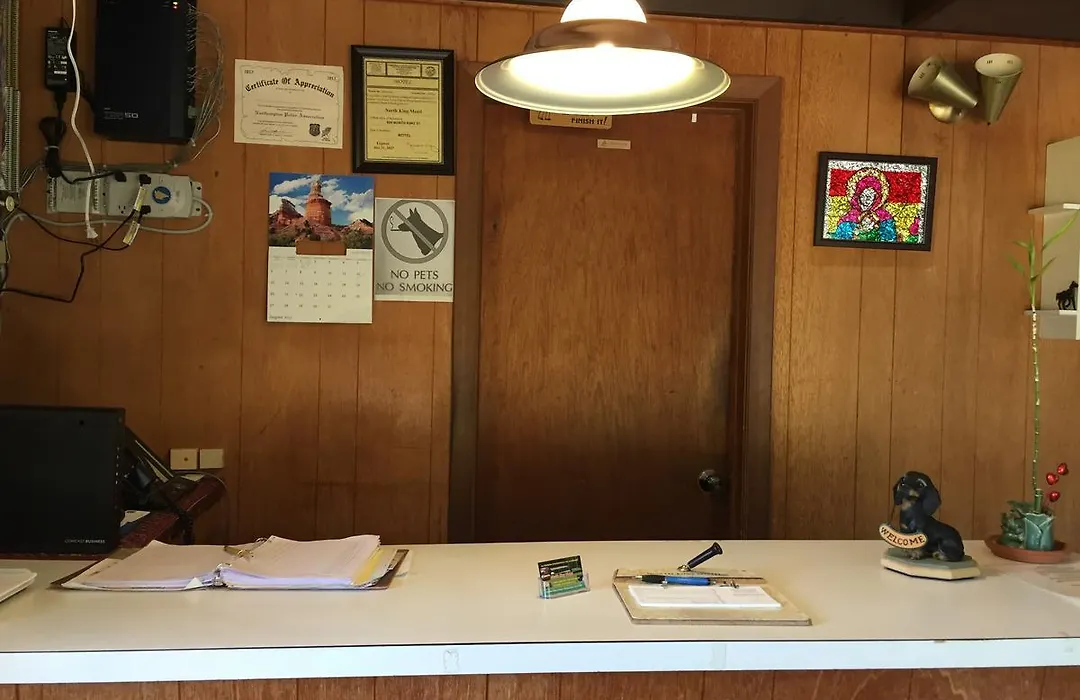 North King Motel-1
