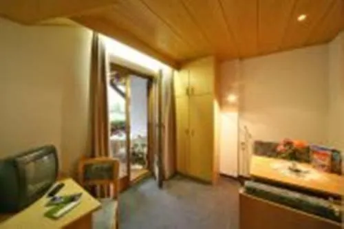 Hotel Garni Sunnleit'N-1
