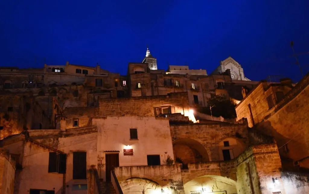 La Casa Nei Sassi-1