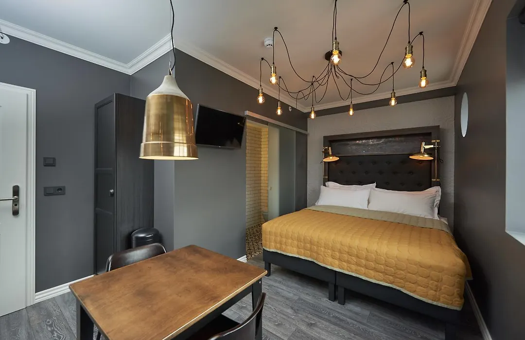 105 - A Townhouse Hotel-1