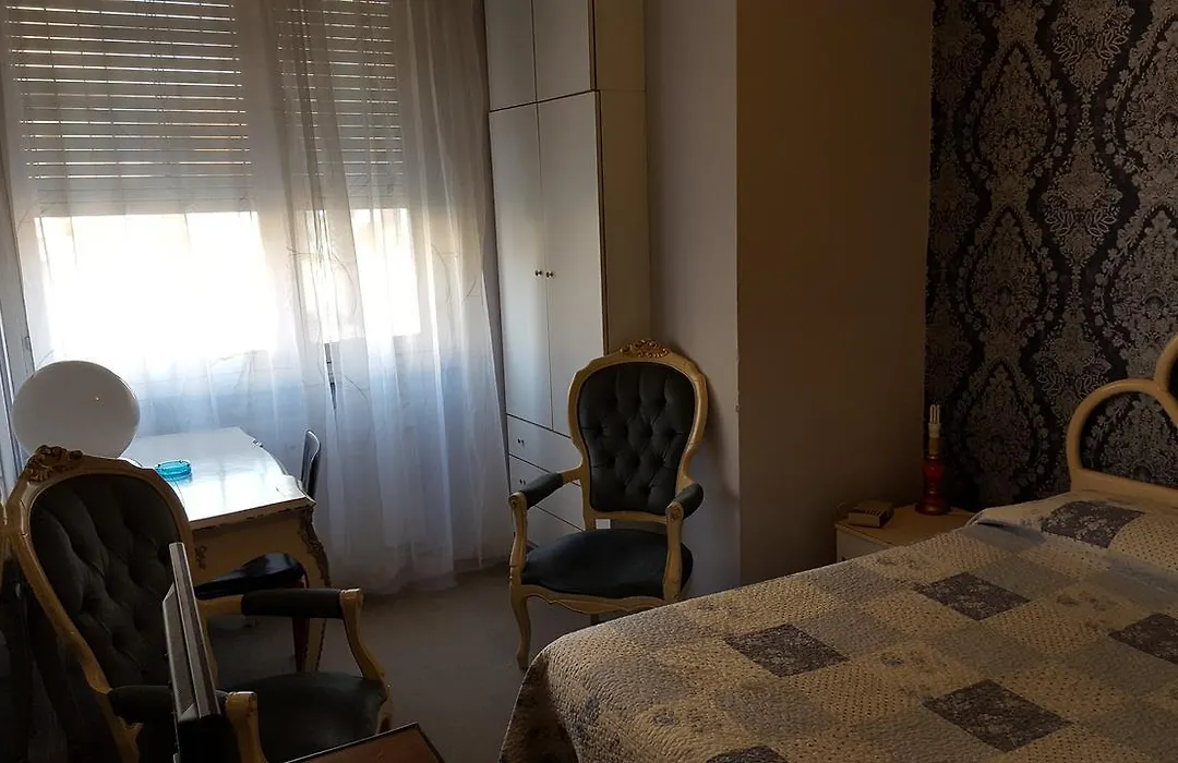 Hotel Royal-1