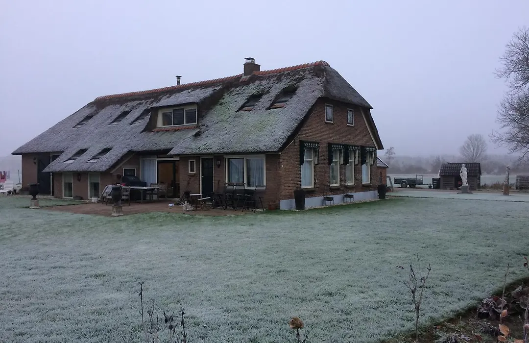 B&B Op Wijngoed Havelte-1
