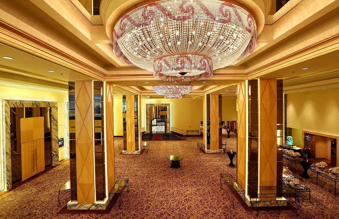 Hotel Istana Kuala Lumpur City Centre-1