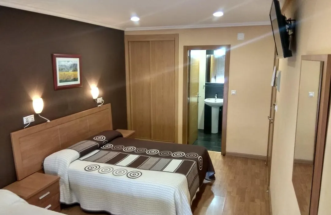 Hostal Lido-1