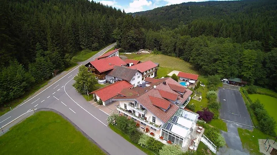 Landgasthof Hotel Zum Hirschenstein, Pension Garni-1