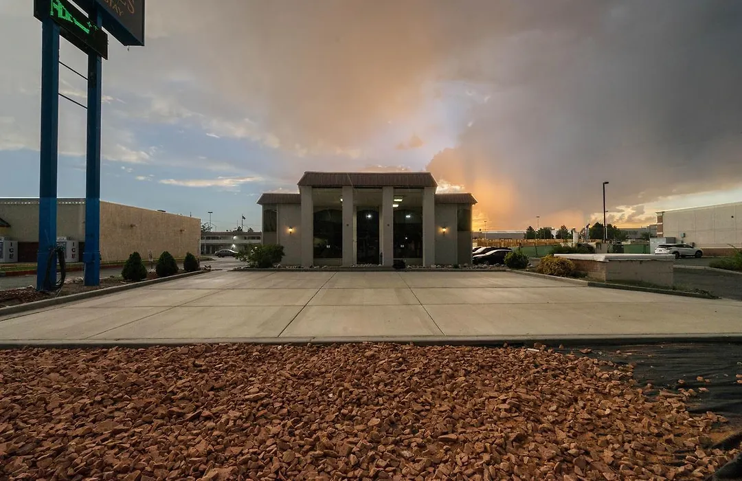 Little Suites Provo Extended Stay-1