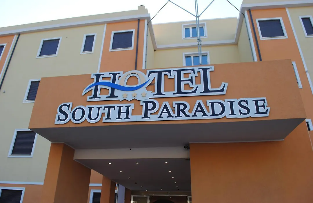 Hotel South Paradise-1