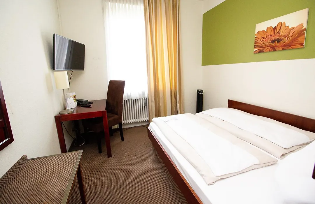 Hotel Dolomit-1