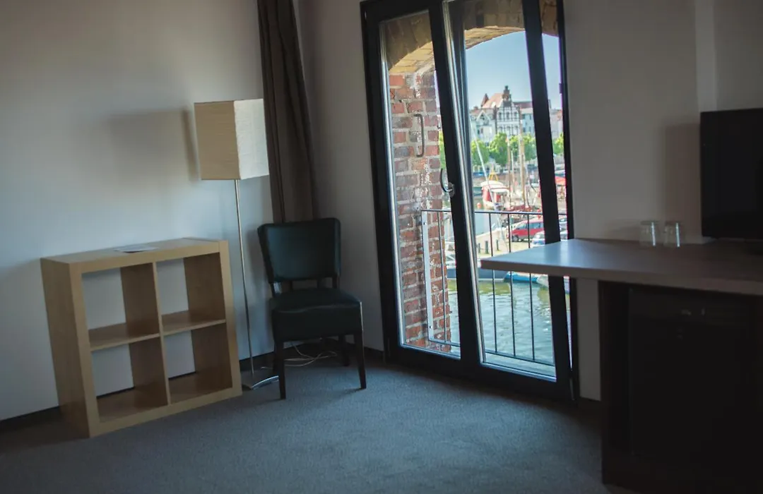 Hotel Alter Hafenspeicher-1