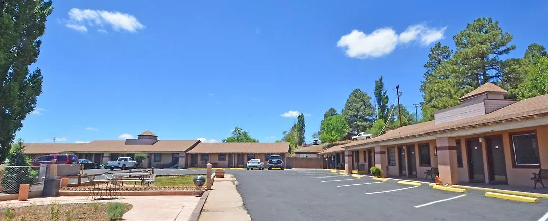 Western Hills Motel-1