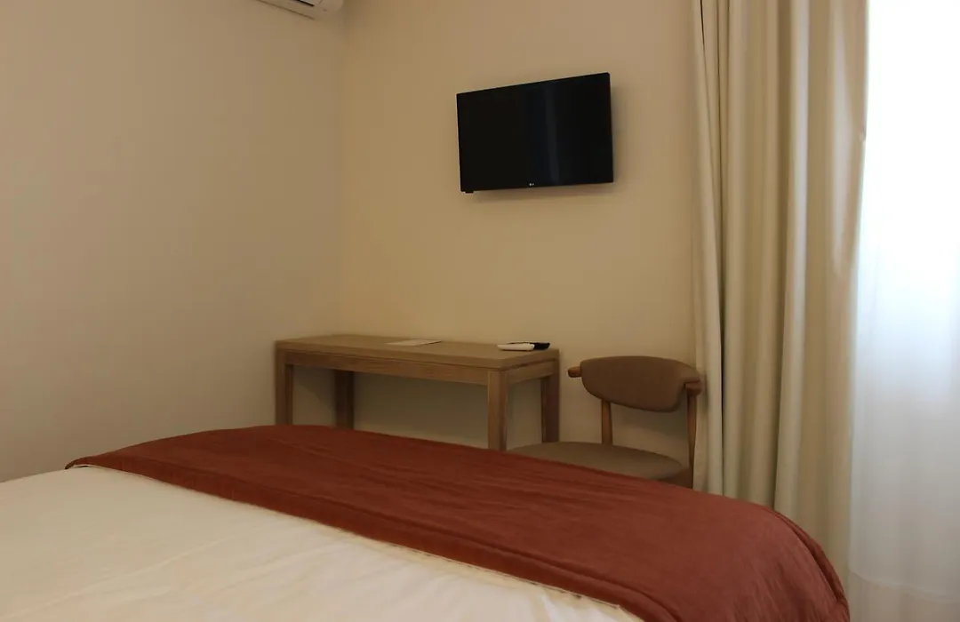 Fátima GuestHouse-1