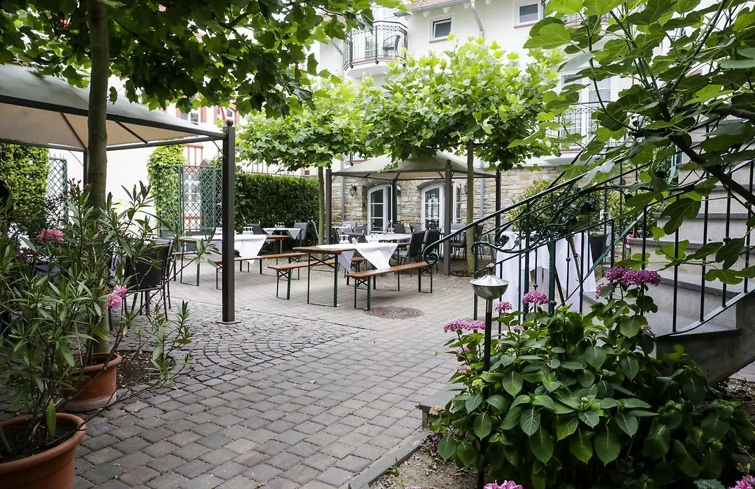 Hotel Frankenbach-1