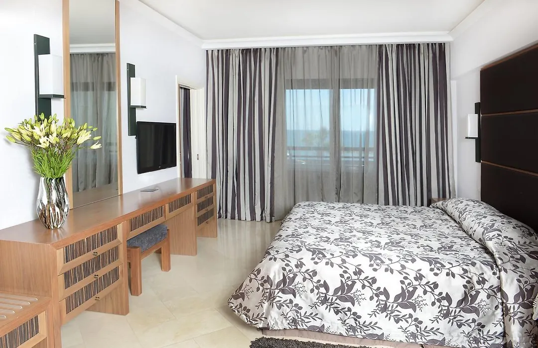 Palm Beach Hotel&Bungalows-1