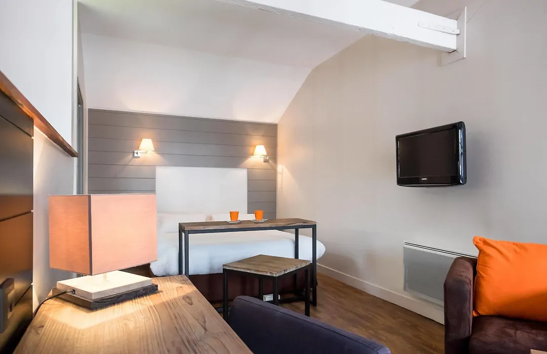 Sweetome Aparthotel-1