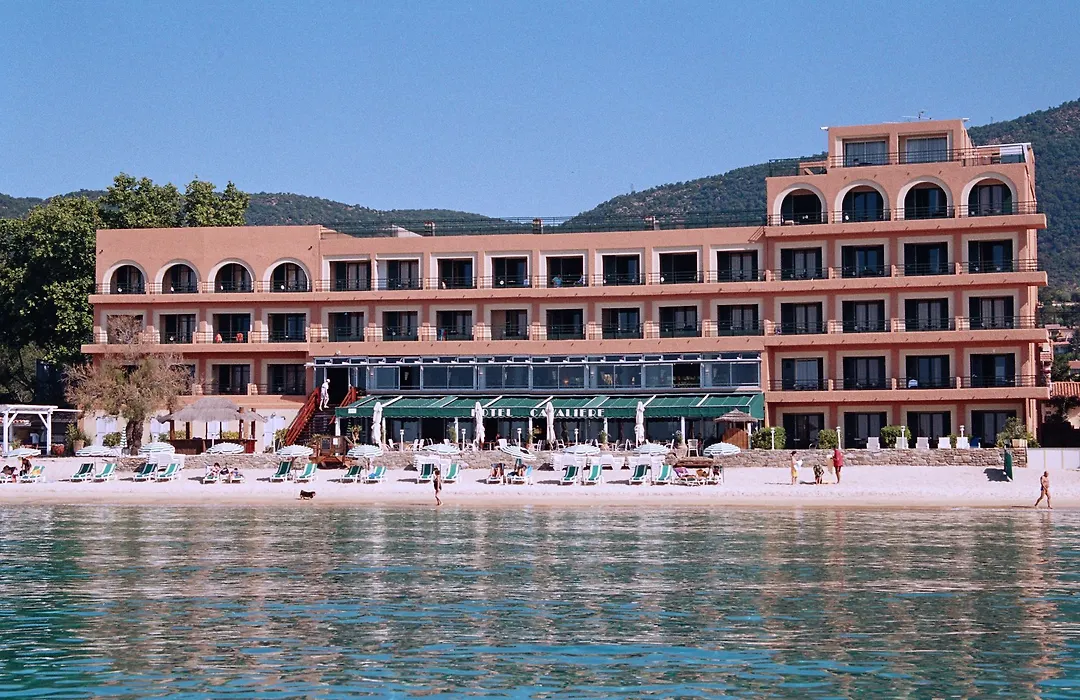 Hôtel Cavalière Surplage-1