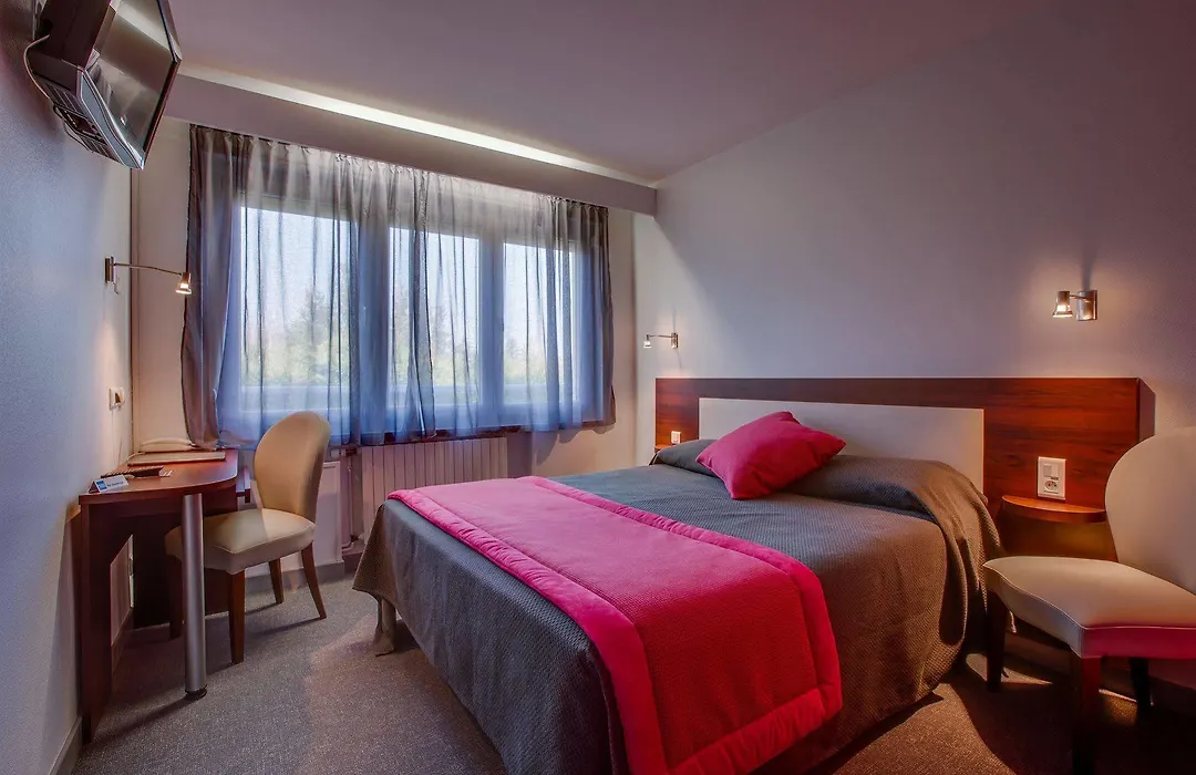 Le Pacifique Citotel Riom-1
