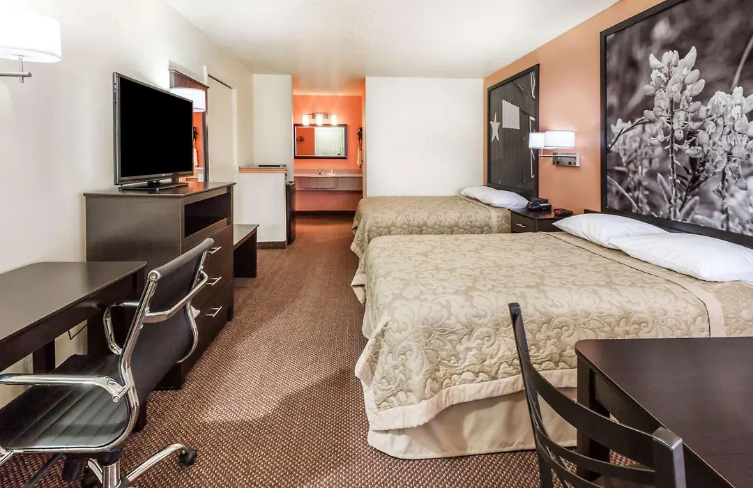 Premier Inn-1