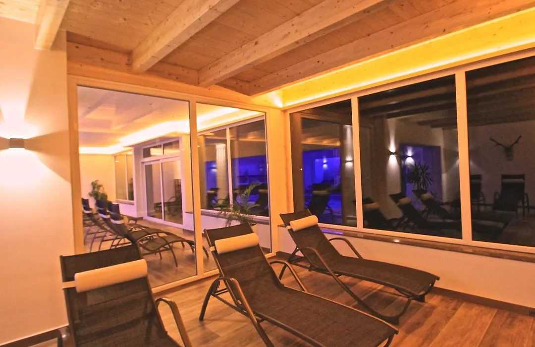 Alpenhotel Weiherbach Berchtesgaden Hallenbad und Sauna-1