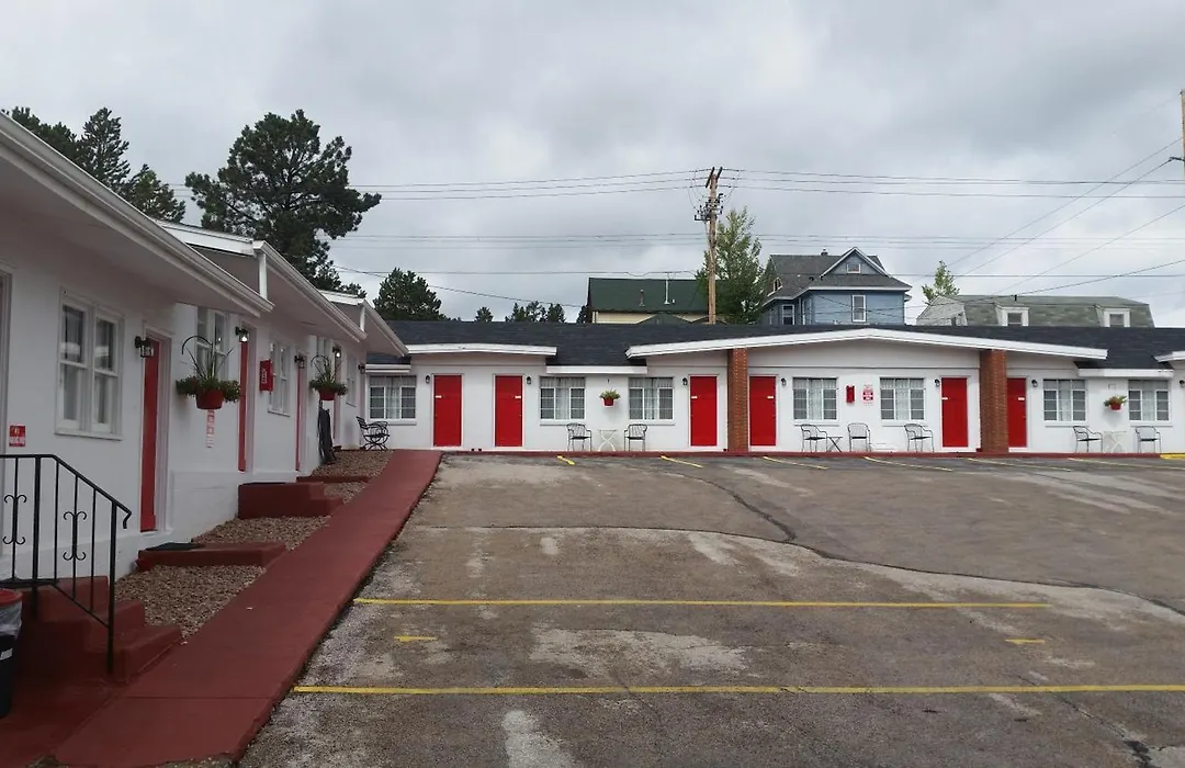 Rocket Motel-1