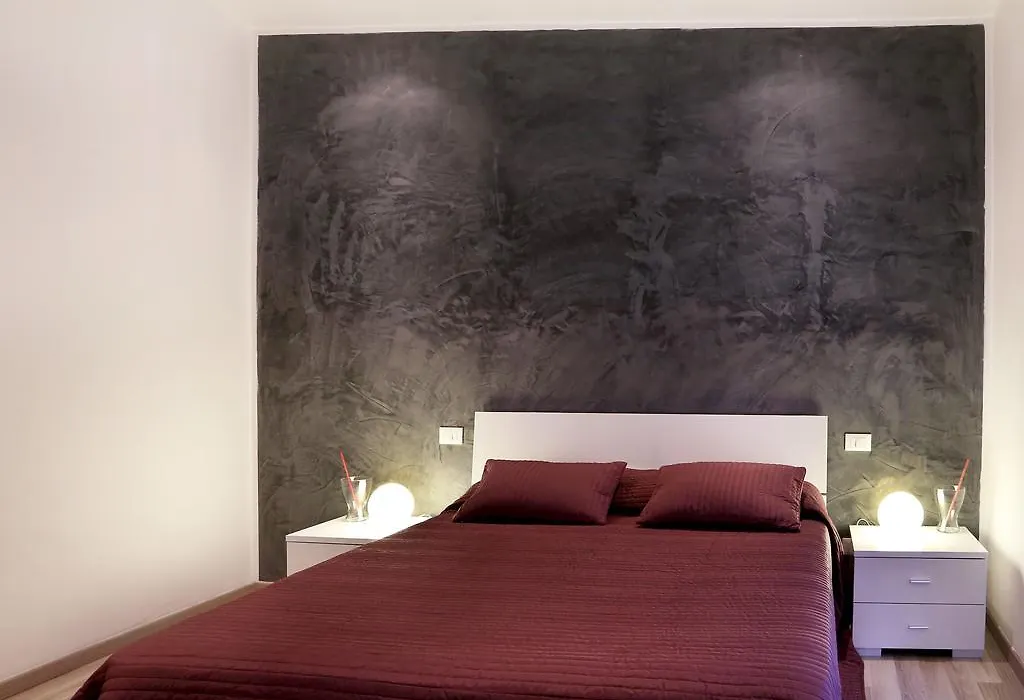 Guest House Roma-1