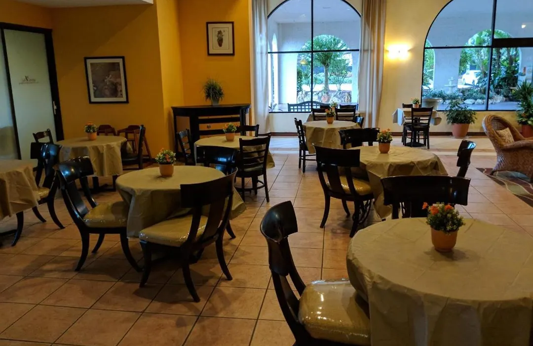 Vista Inn Lake Tarpon-1