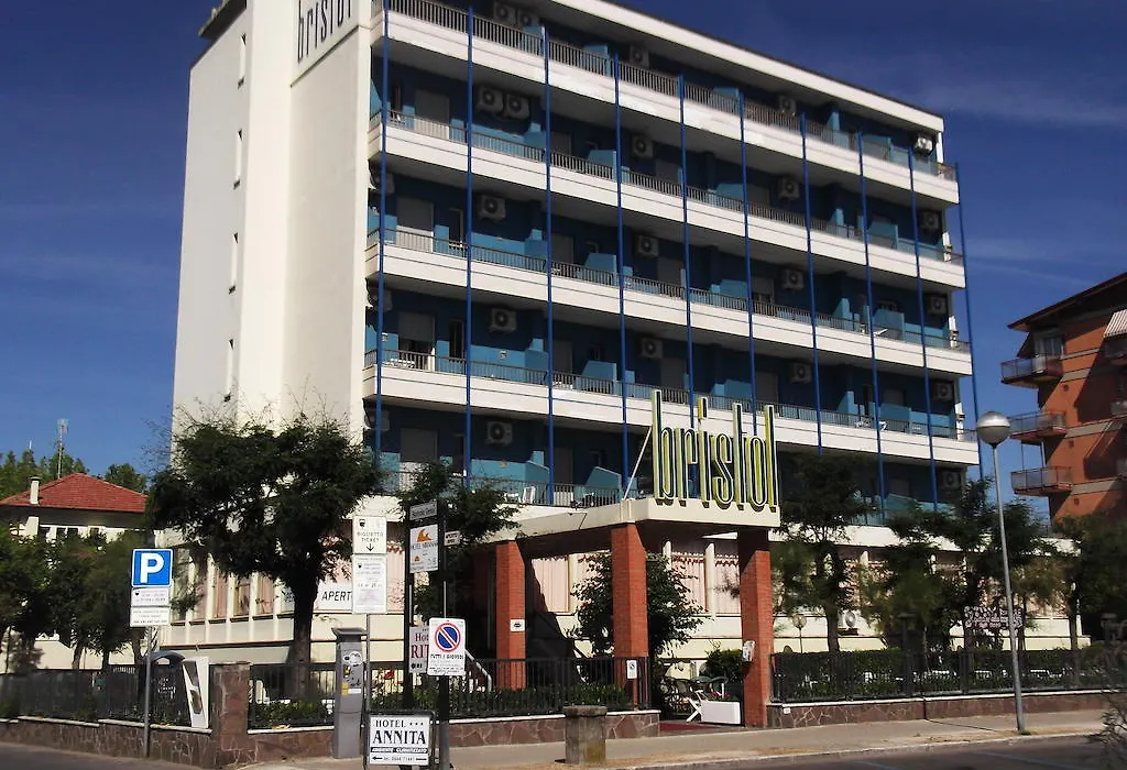 Hotel Bristol - Koolibry Hotels-1