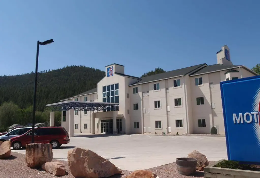 Econo Lodge-1