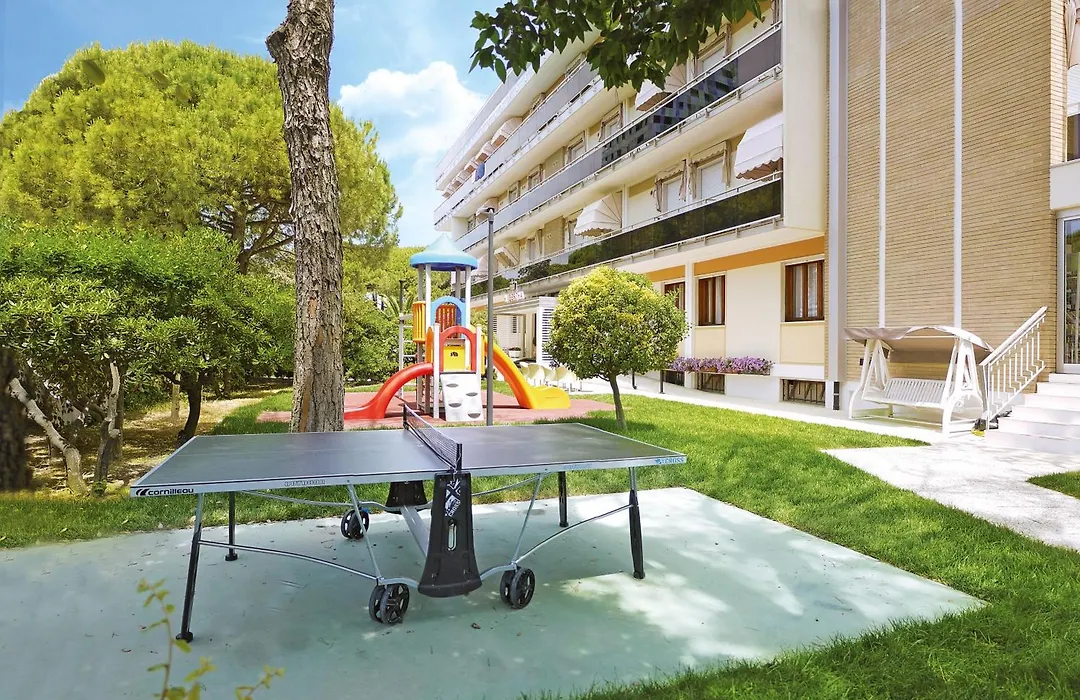 Hotel Bertha Fronte Mare-1