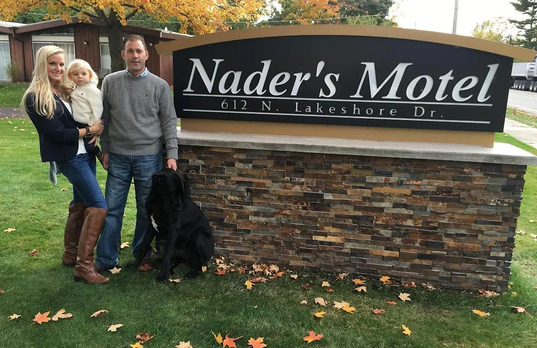 Nader'S Motel & Suites-1