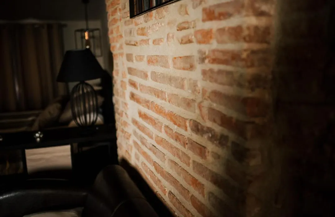 La Suite Romantique avec Jacuzzi au Cœur de Perpignan-1