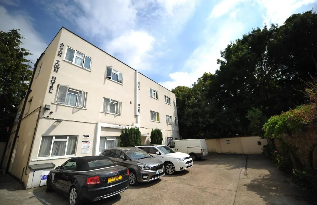 Acton Town Hotel-1