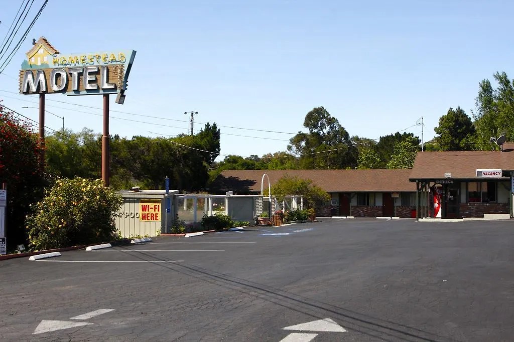 Homestead Motel-1