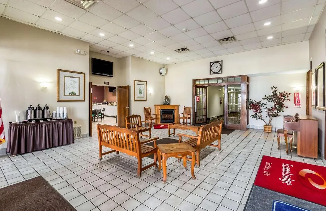 Econo Lodge Beckley-1
