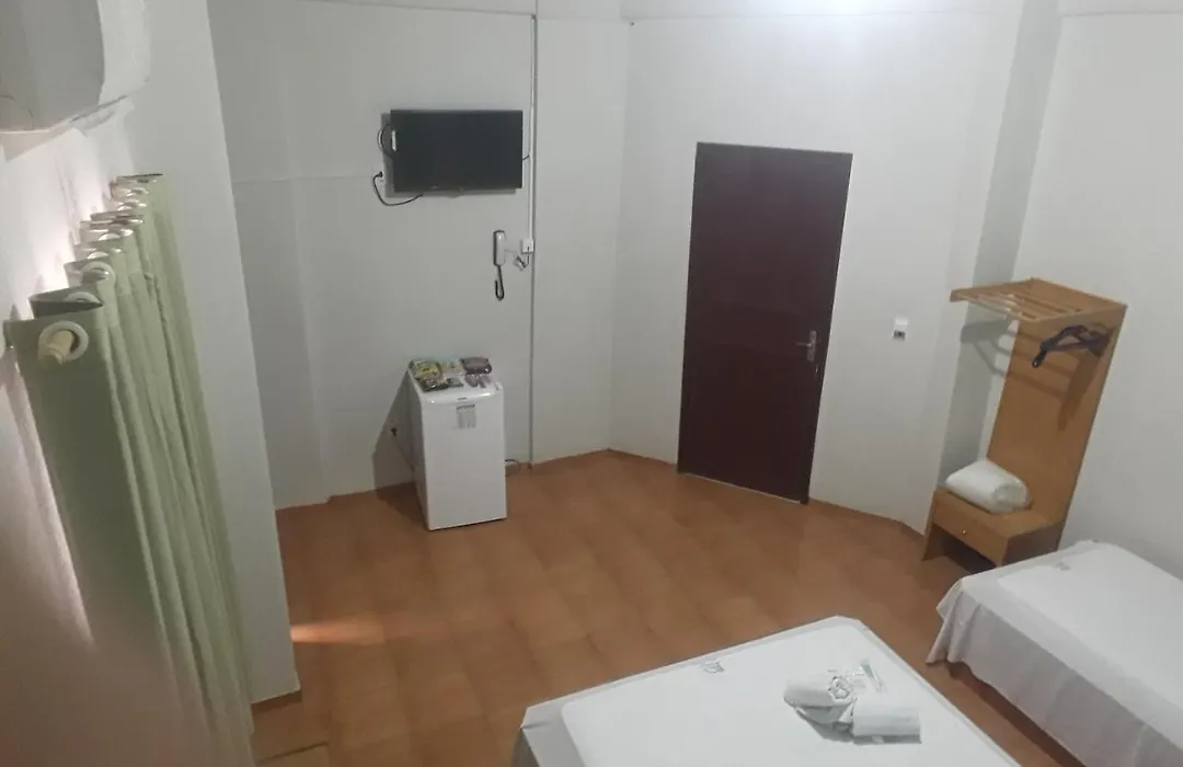 Hotel Chale Ji-Parana-1