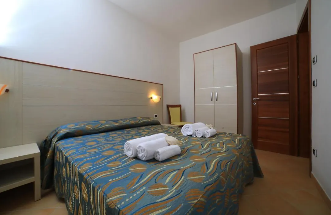 Villaggio Punta Grossa-1