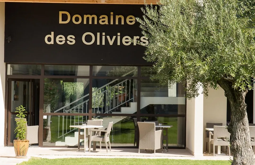 Le Domaine des Oliviers-1