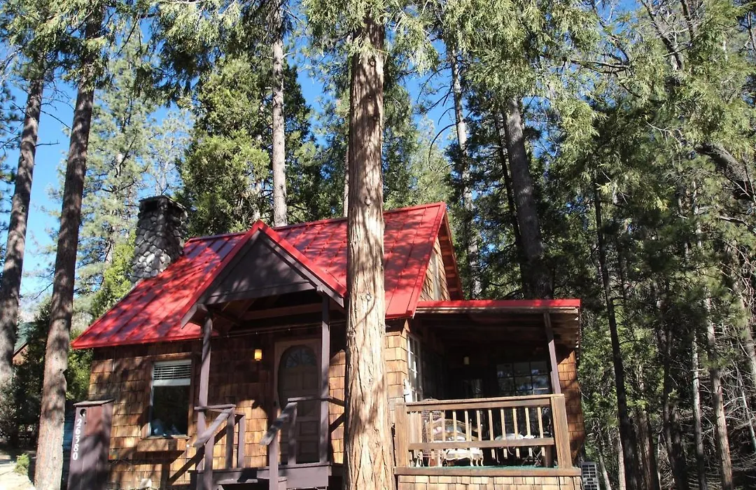 Strawberry Creek Inn-1