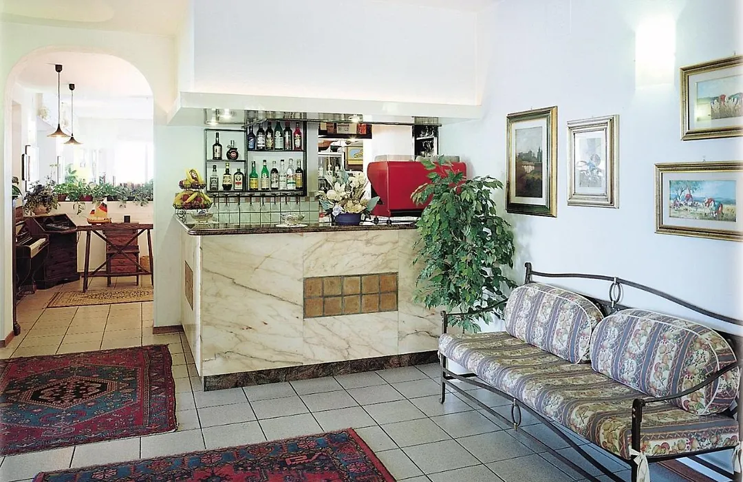 Hotel Angela-1